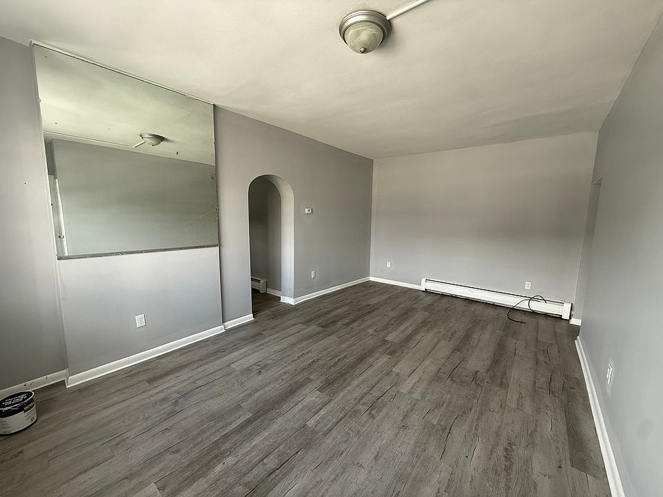 1st image of 182 E Pine St Unit 2