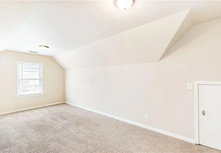 919 Bridgegate Dr NE — Photo 32