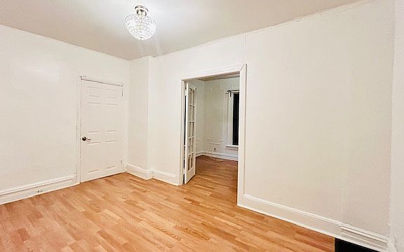 5th image of 839 Putnam Ave #1