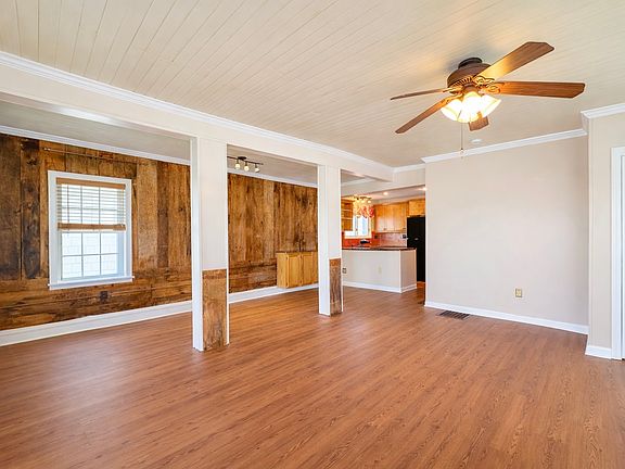 4th image of 100 Water St #1