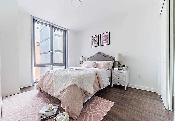4th image of 144-25 Sanford Ave #8L