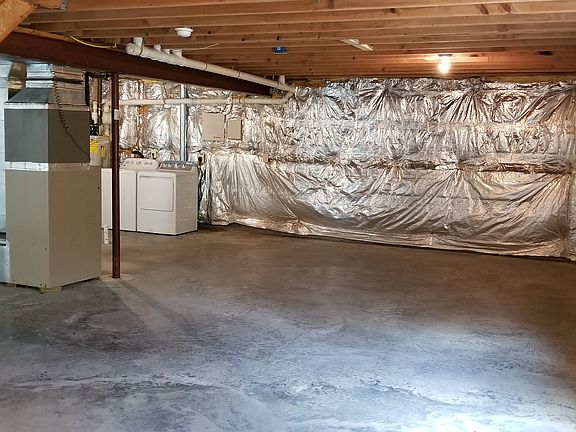 3rd image of 22234 Cosmos Ct