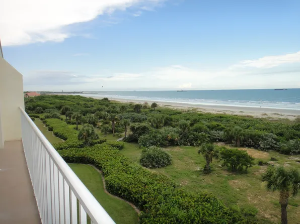 8700 Ridgewood Ave APT 406B, Cape Canaveral, FL 32920