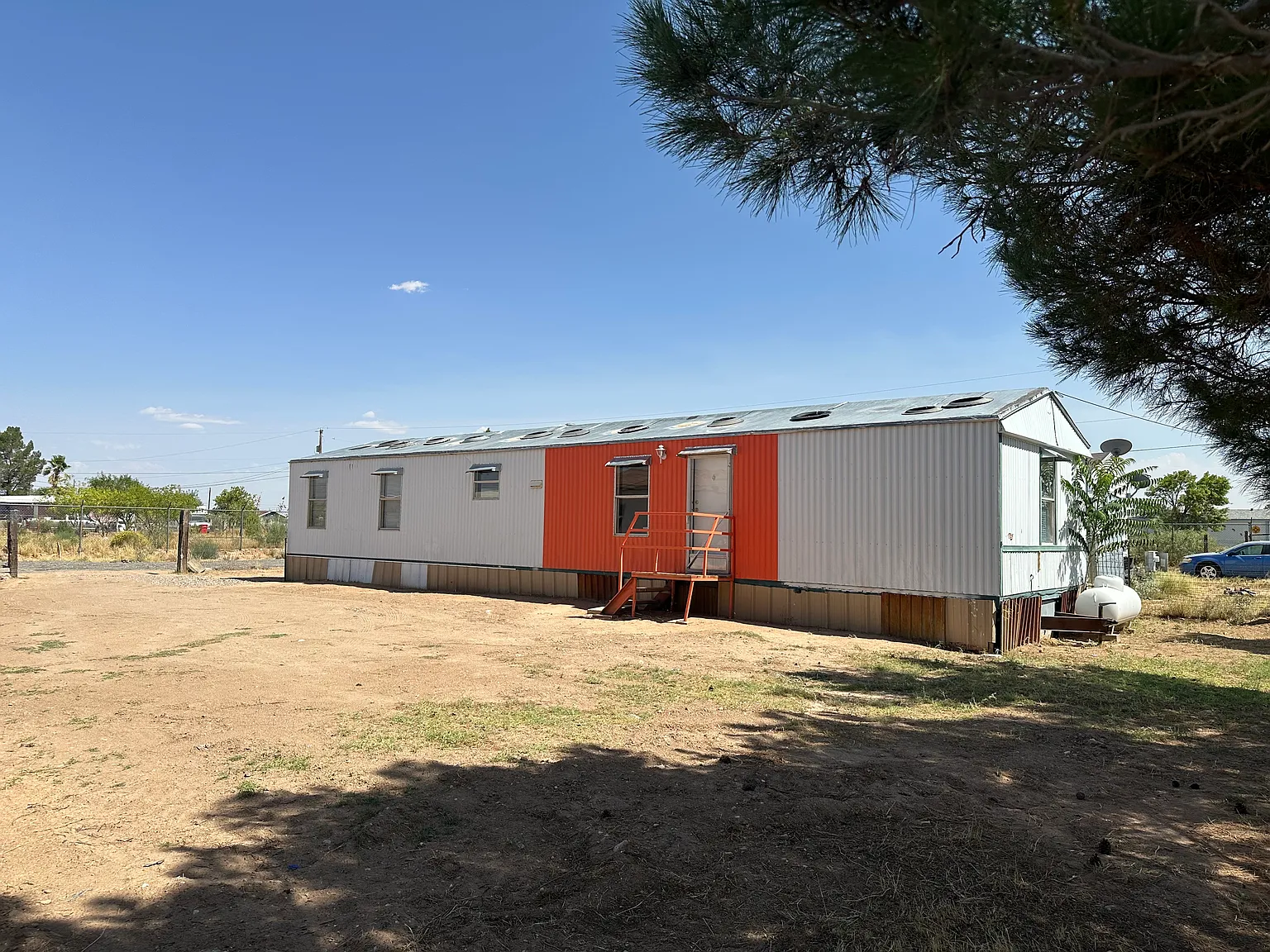 2 bed, $950 — Photo 2
