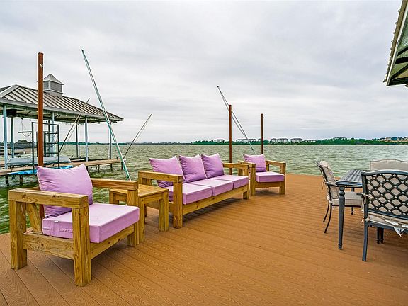 5th image of 2213 Windjammer Way
