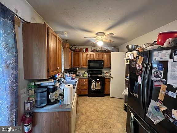 2nd image of 126 Ashley Dr