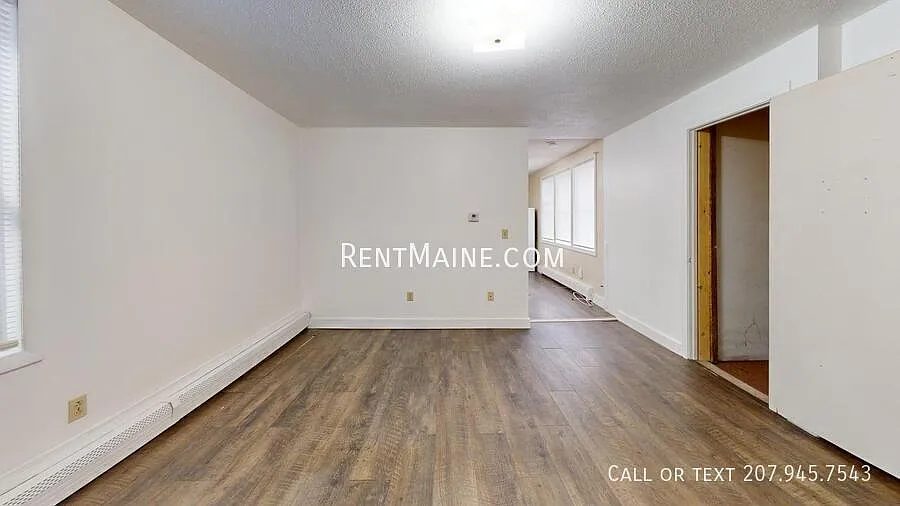 3 bed, 1189 sqft, $1,700 — Photo 3