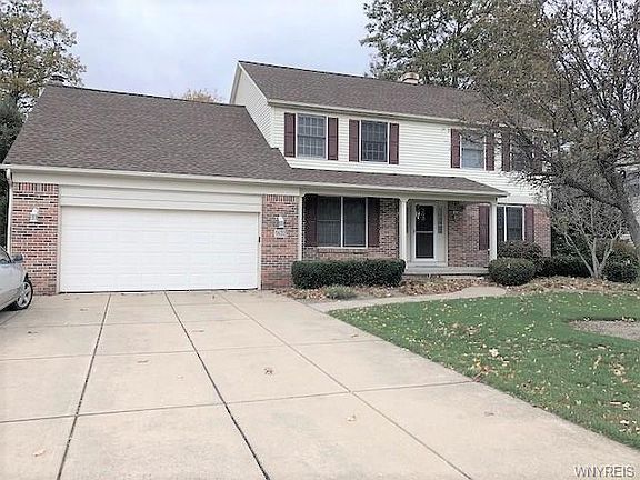 3rd image of 5622 Green Meadow Ct