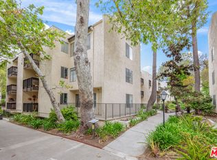 7105 Summertime Ln, Culver City, CA 90230