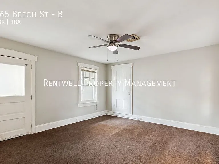 265 Beech St #B — Photo 5
