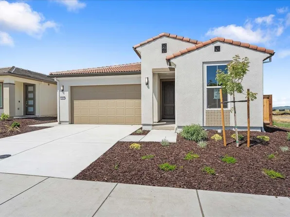 3167 Woody Way, Hollister, CA 95023