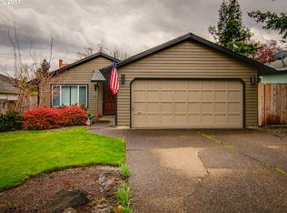 13302 SW Shore Dr, Tigard, OR 97223
