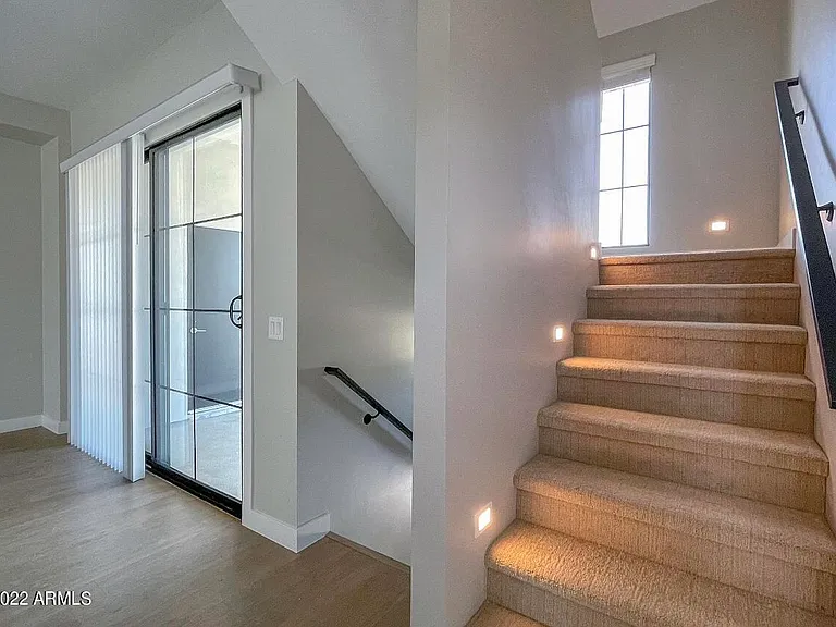3215 E Flower St #13 — Photo 38