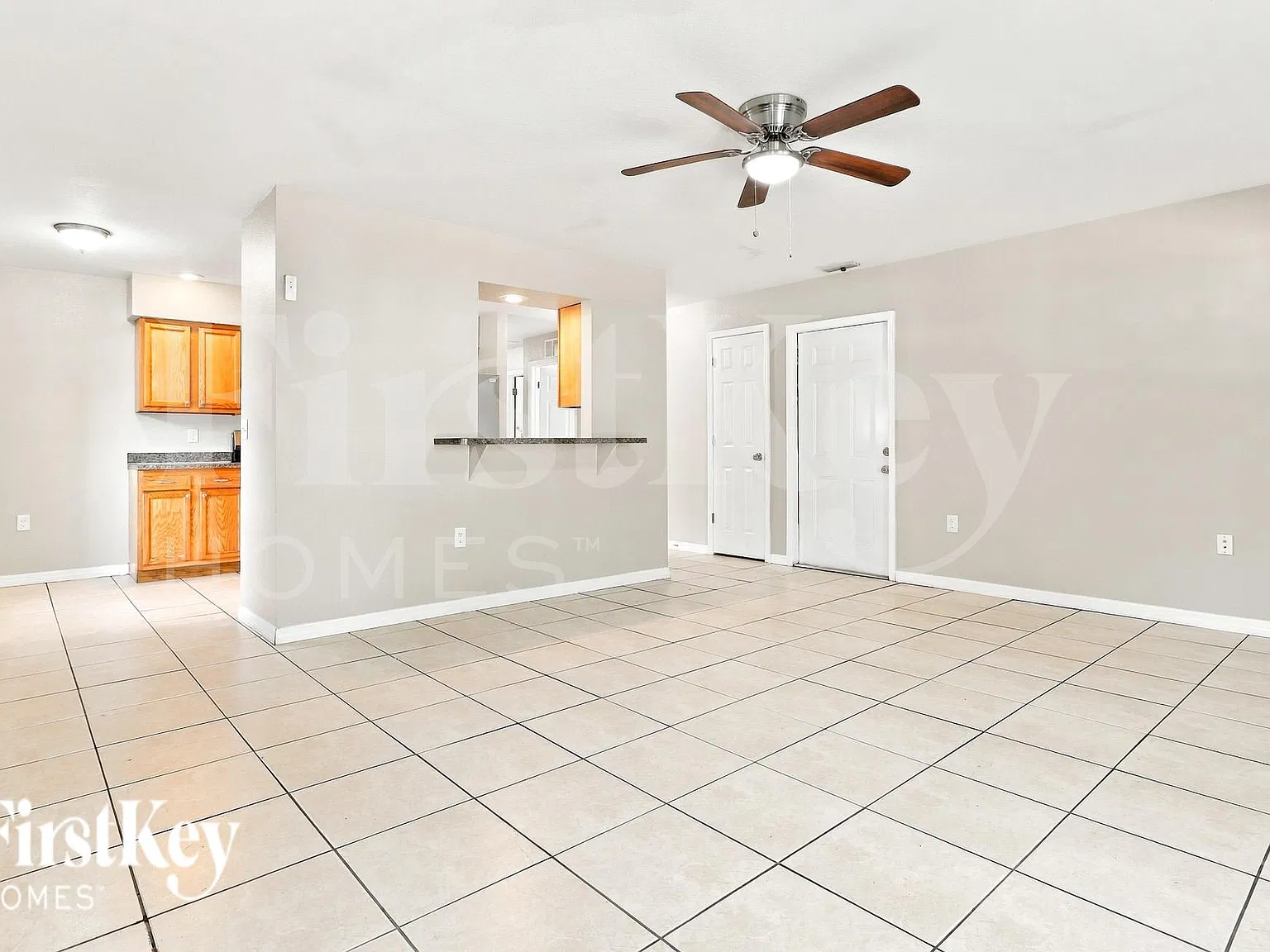 4 bed, 2.0 bath, 1618 sqft, $2,515 — Photo 3