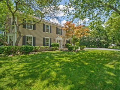 547 Meadowood Dr, Lake Forest, IL, 60045