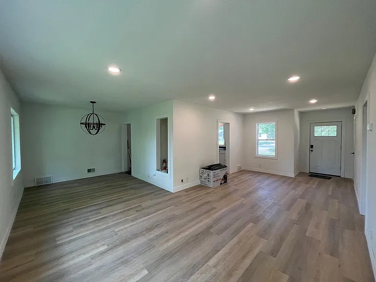 4301 Pleasant St SE — Photo 5