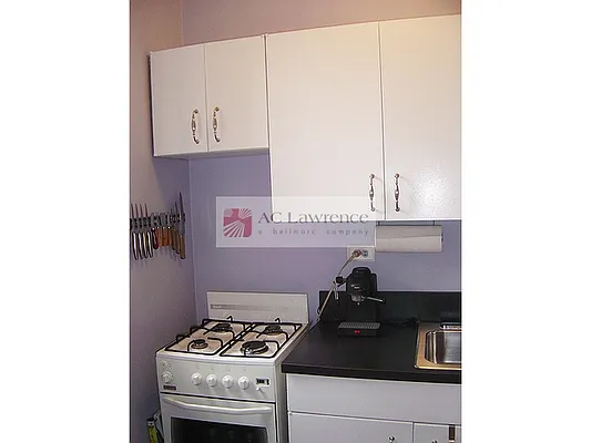 Sold by Aclawrence | media 11