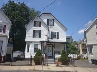 55 Round Hill St, Jamaica Plain, MA 02130