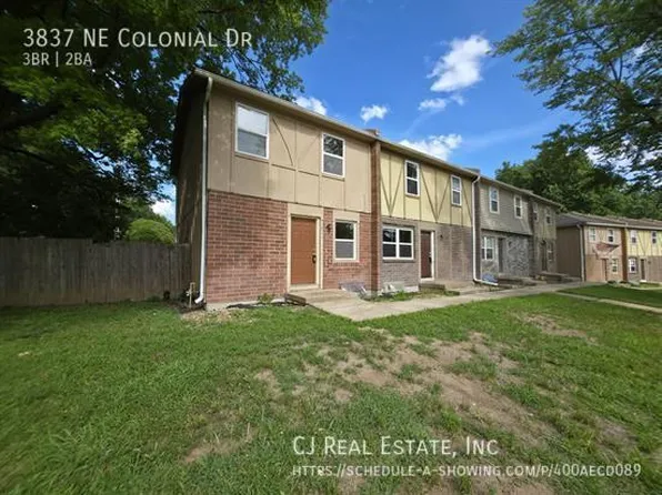 3837 NE Colonial Dr, Lees Summit, MO 64064