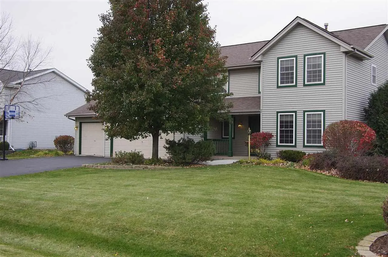 4824 Pine Al Dr photo 1