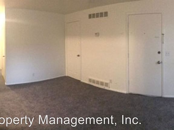 4th image of 4652 S Arlington Park Dr APT 3