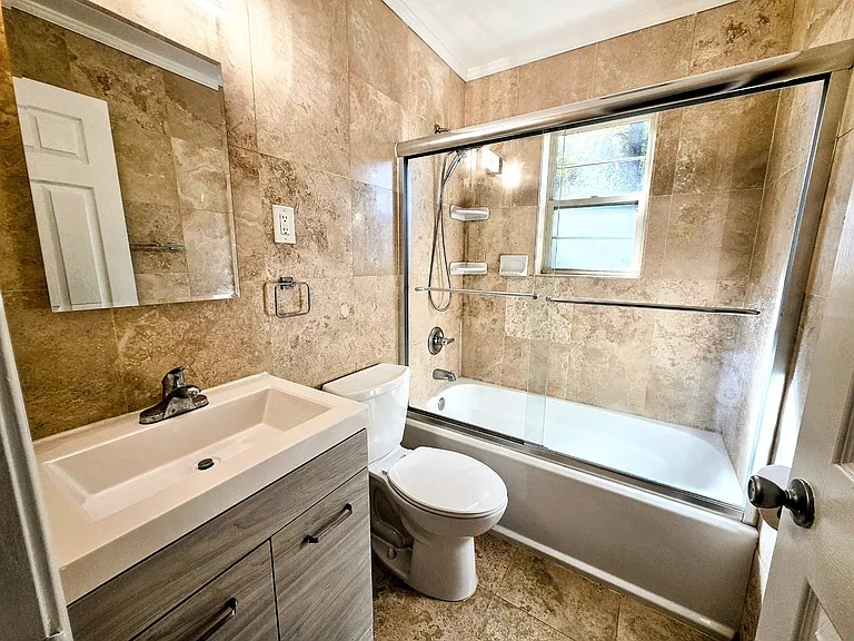 2413 Lawrenceville Hwy #6 — Photo 13
