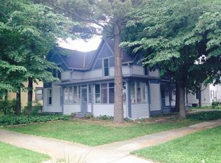 604 Grove St, Dekalb, IL 60115