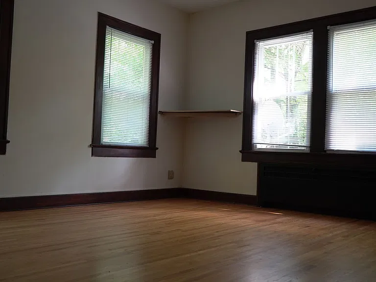 706 N Washington St — Photo 9