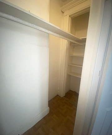 4th image of 33 W 76th St #5B17