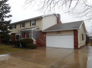 1512 Cardinal Dr, Bourbonnais, IL 60914