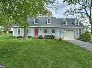 3813 Concord Rd, York, PA 17402