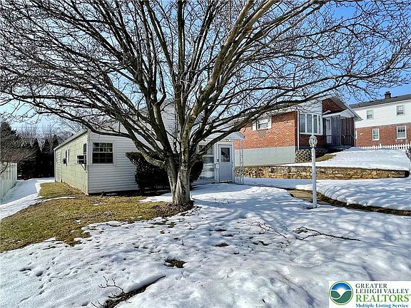 3rd image of 1012 N 17th St
