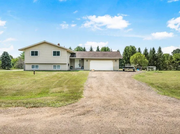 4740 170th Ln NE, Ham Lake, MN 55304