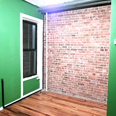 Rented by Nooklyn NYC LLC | media 43