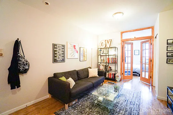 Rented by City Connections Realty | media 23