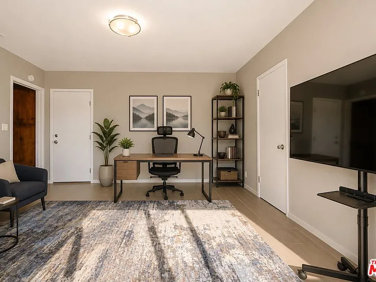 2657 Zorada Dr — Photo 26