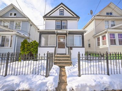 107-24 165th Street, Jamaica, NY, 11433