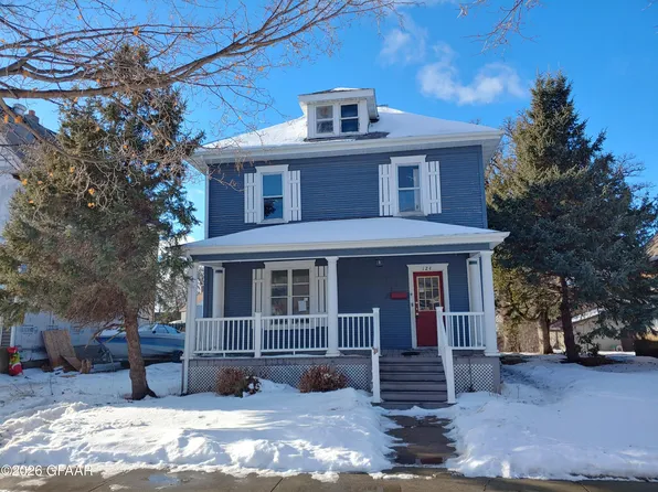 124 Washington Ave, Crookston, MN 56716