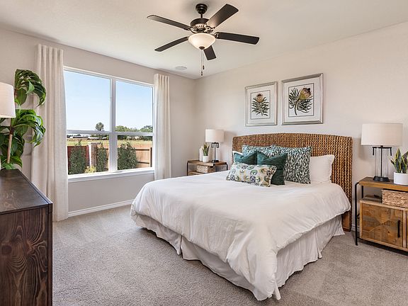 Plan 1657 Master Bedroom