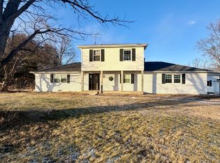 660 E Bonebrake Rd, Veedersburg, IN 47987