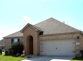 228 E Lake Dr, Slidell, LA 70461