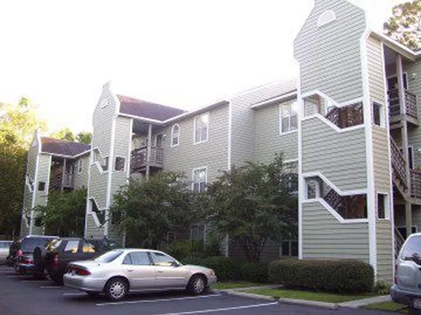 4230 Wilshire Blvd APT 305, Wilmington, NC 28403