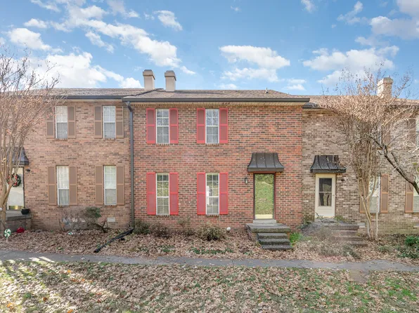 384 Huntington Ridge Dr, Nashville, TN 37211