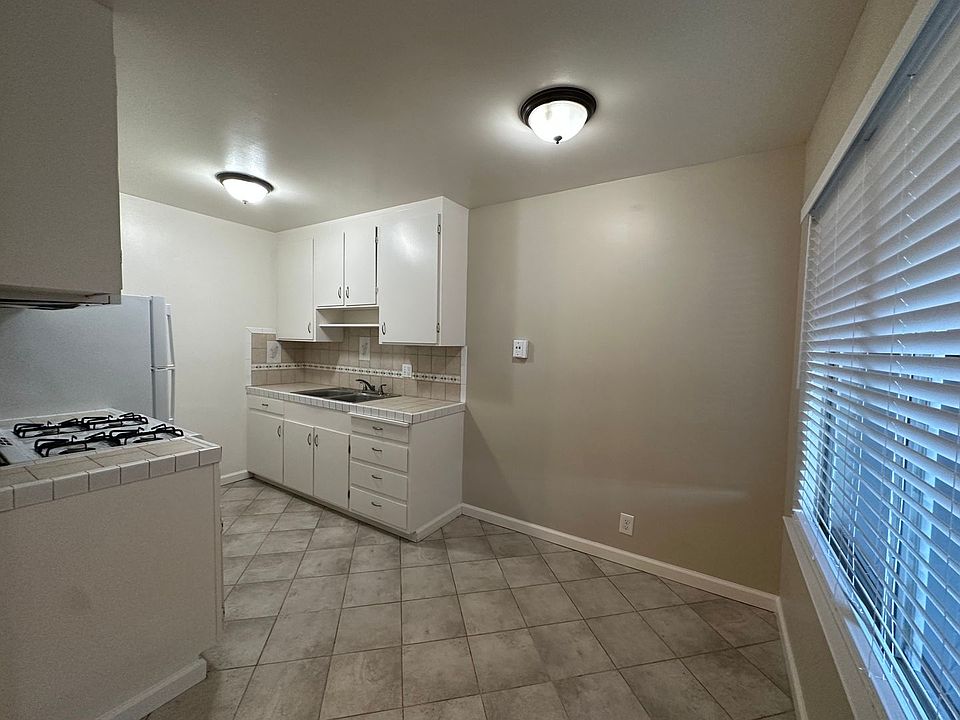 1st image of 6330 Havenside Dr APT 22
