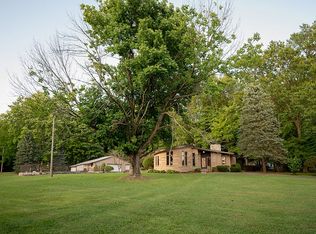 98 Horvath Farms Rd, Hermitage, PA 16148
