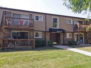 322 N Carter St UNIT 101, Palatine, IL 60067