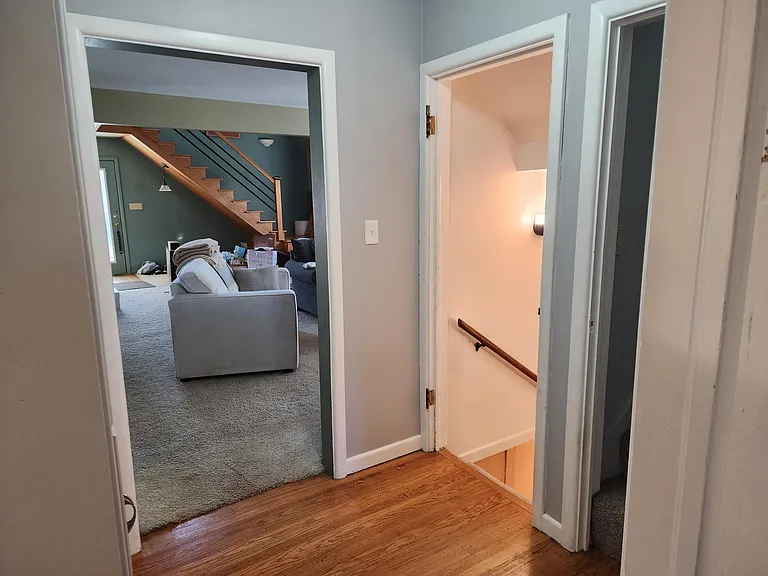 7050 Caroline Ave — Photo 28