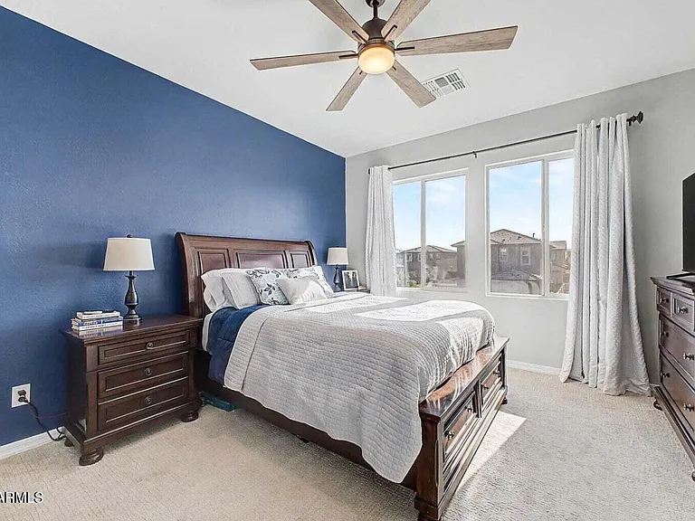 1033 S 150th Dr — Photo 13