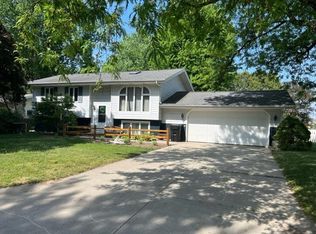 440 W Lincoln Dr, Deforest, WI 53532