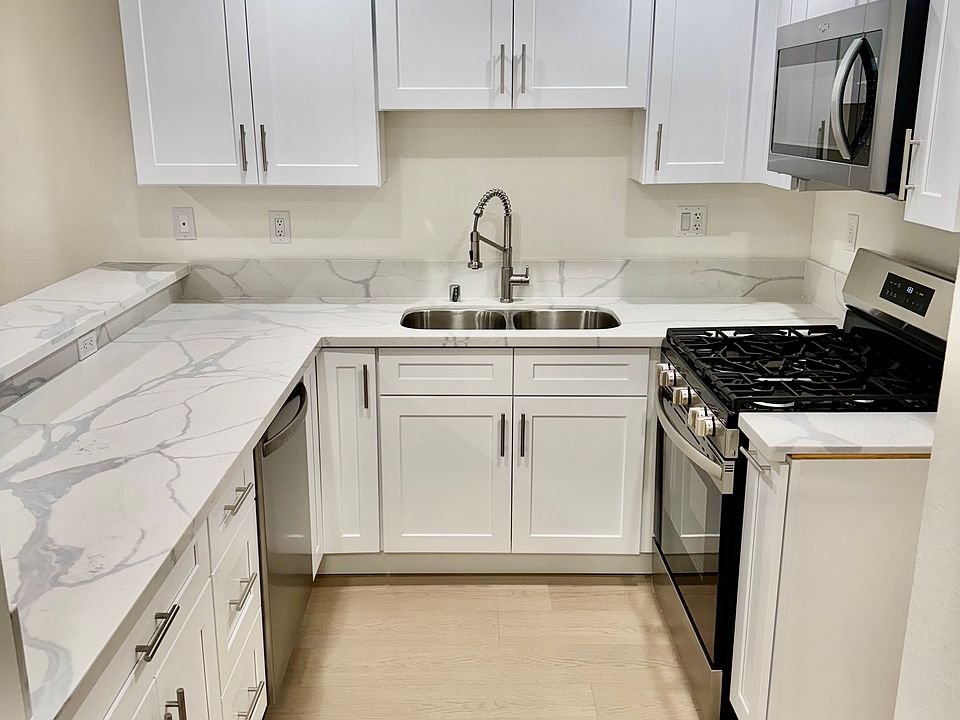 1st image of 11117 Hartsook St APT 111